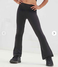 Load image into Gallery viewer, Kids Flared leggings
